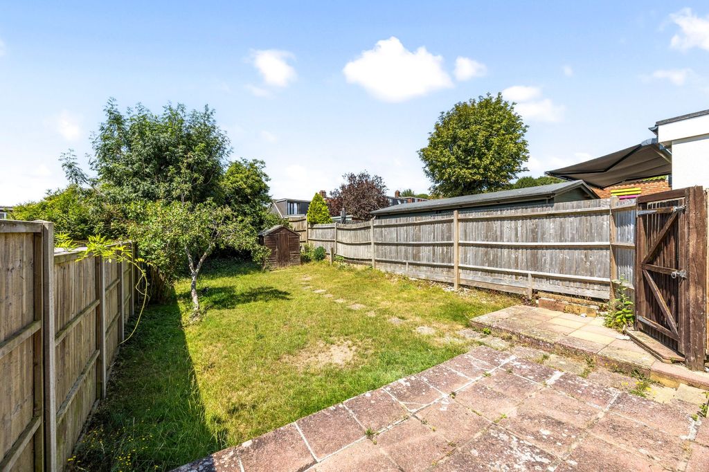 Property photo 2 of 22