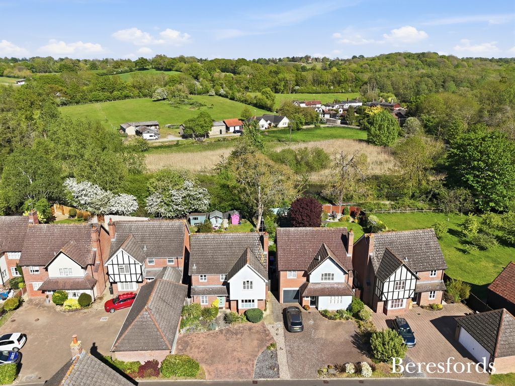 Property photo 2 of 25 Picture No. 05