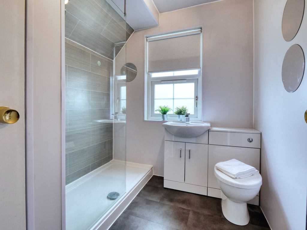Additional image 4 of 2 bed flat for saleAcademy Court, Irvine KA12