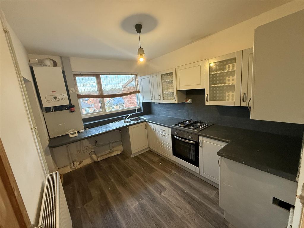 Property photo 2 of 16 Img_9305.Jpg