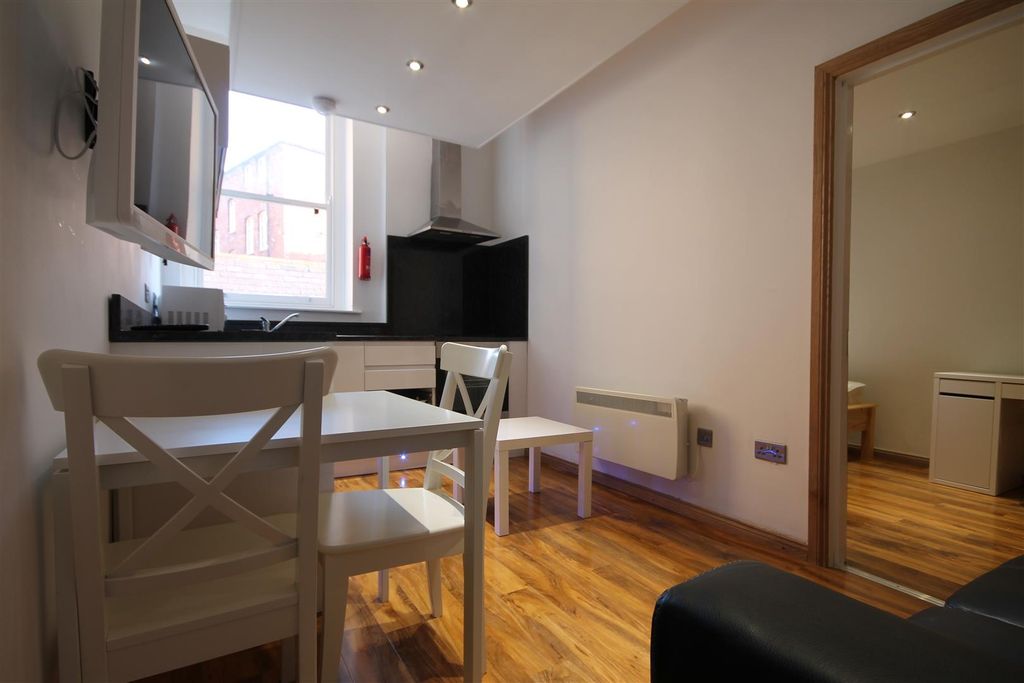 Property photo 2 of 6 3852.Jpg