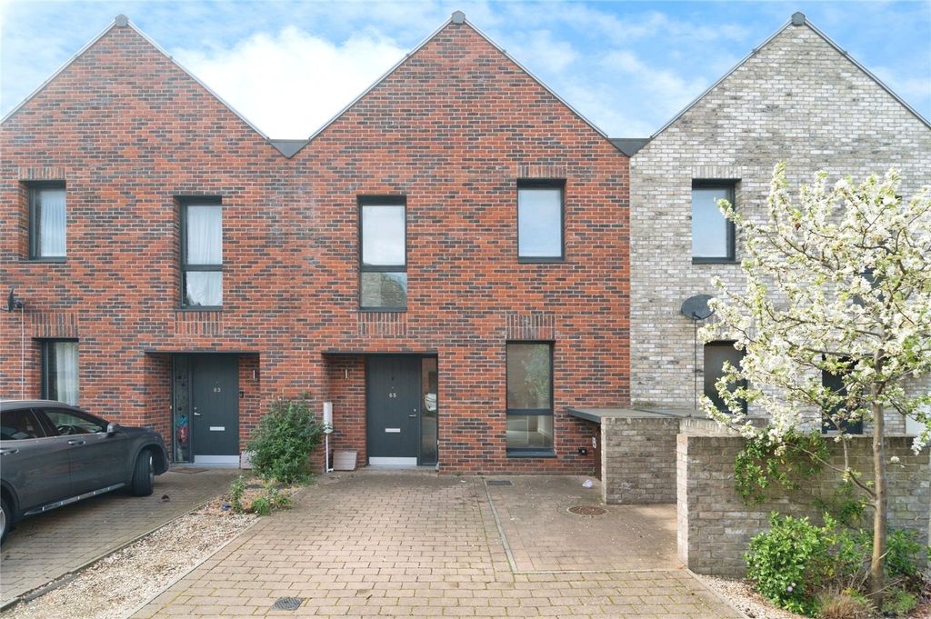 Property photo 1 of 13 External