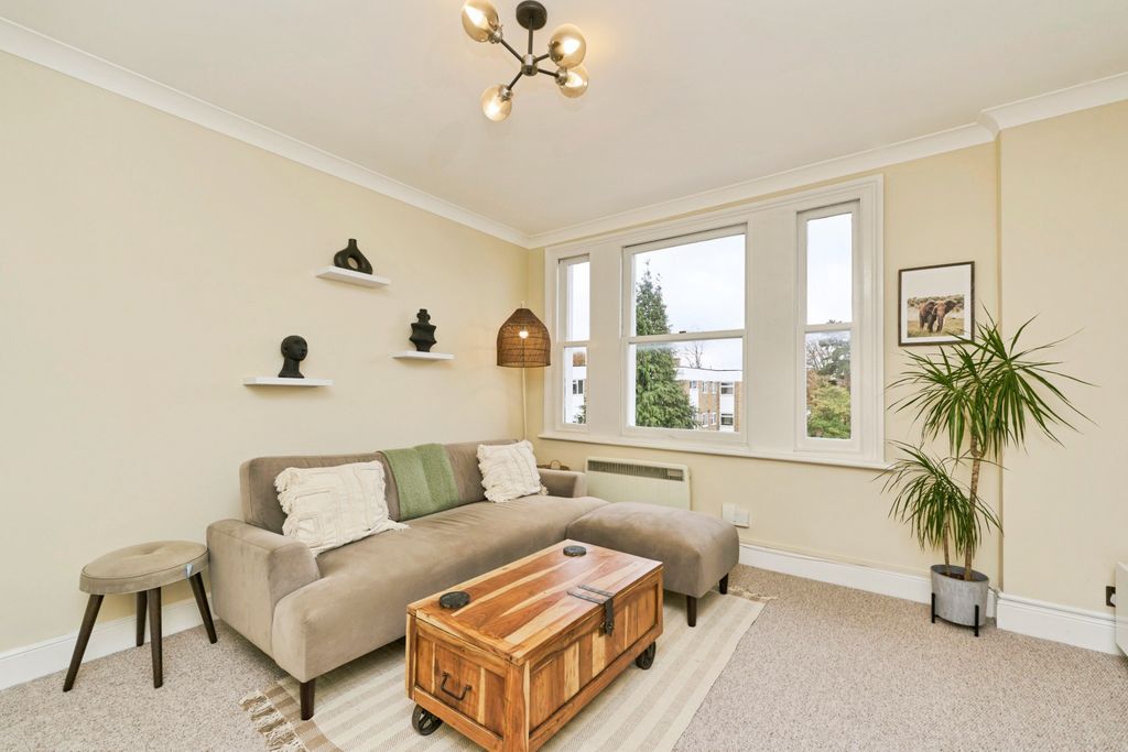 Property photo 1 of 20 Reception Room