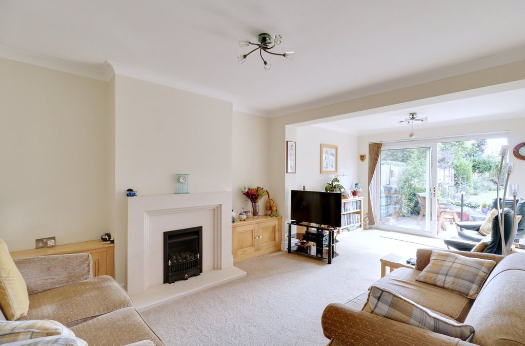 Property photo 3 of 22