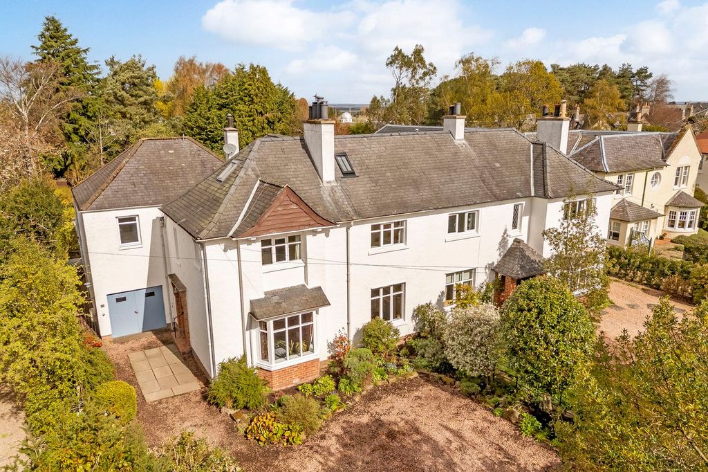 Property photo 1 of 35