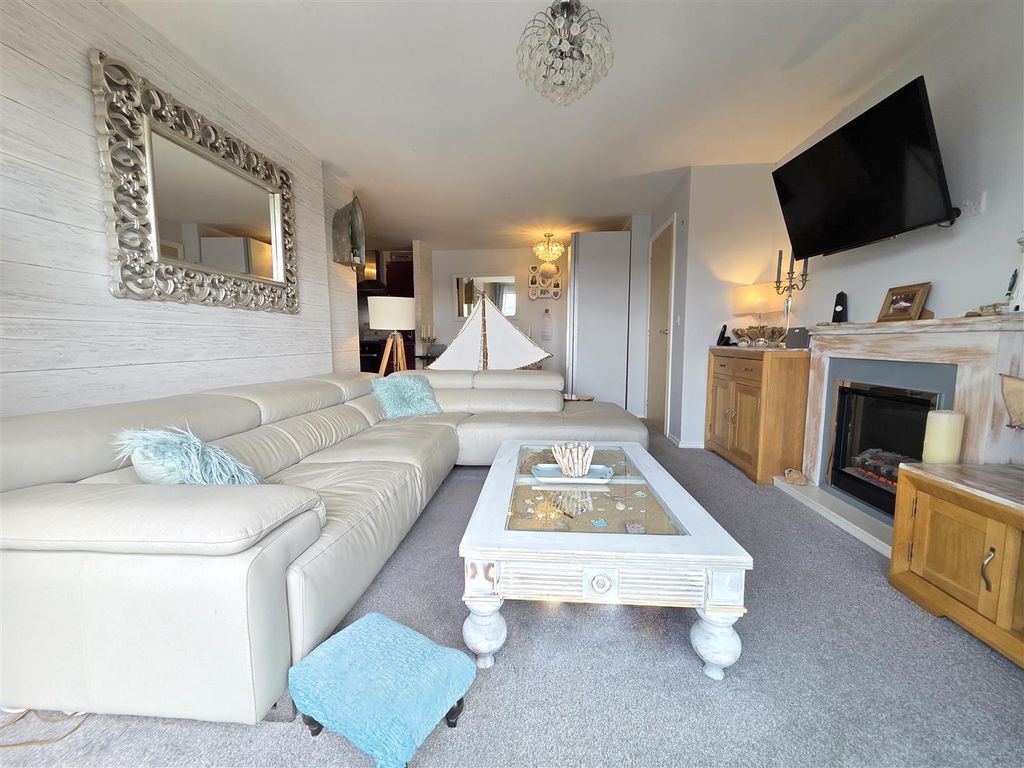 Property photo 3 of 24 Open Plan Living Area