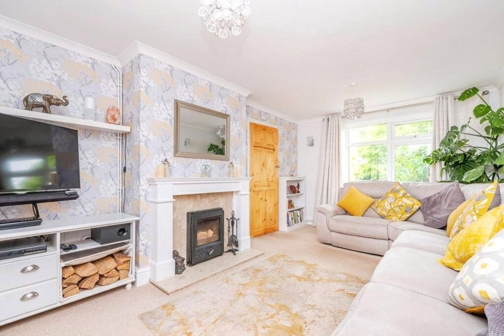 Property photo 3 of 22 Photos