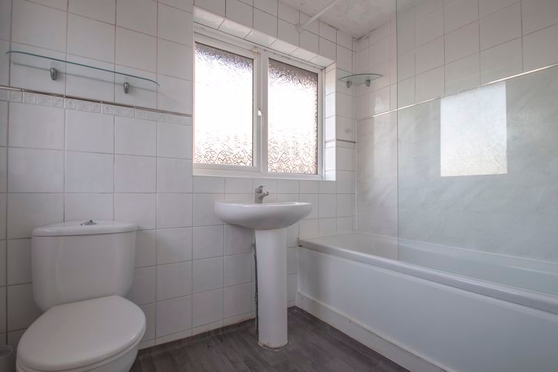 Property photo 3 of 14 Photo 3