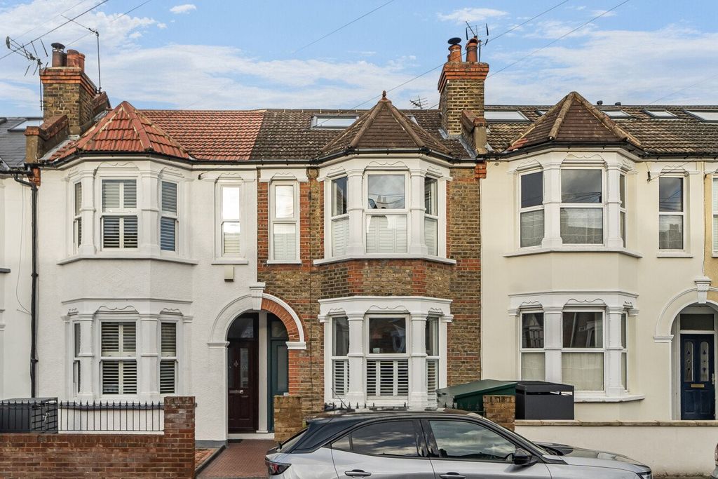 Property photo 2 of 21 Picture No. 44