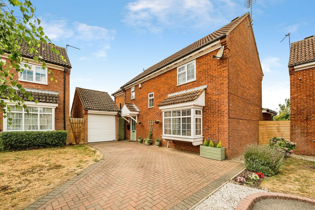 Property photo 1 of 24