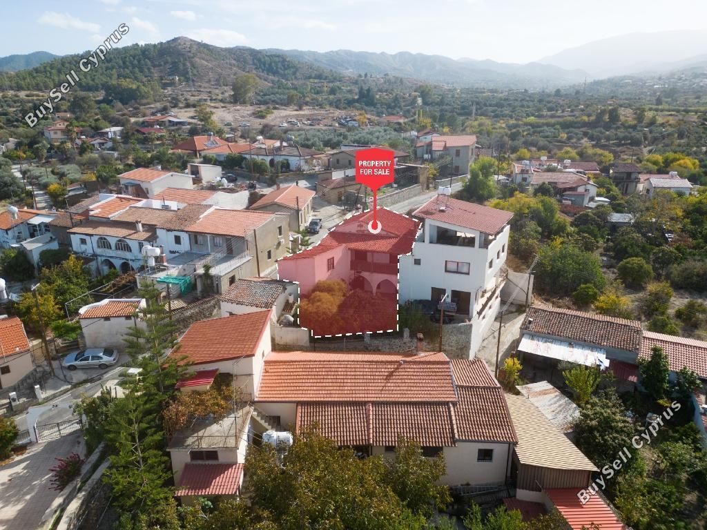 Property photo 1 of 20