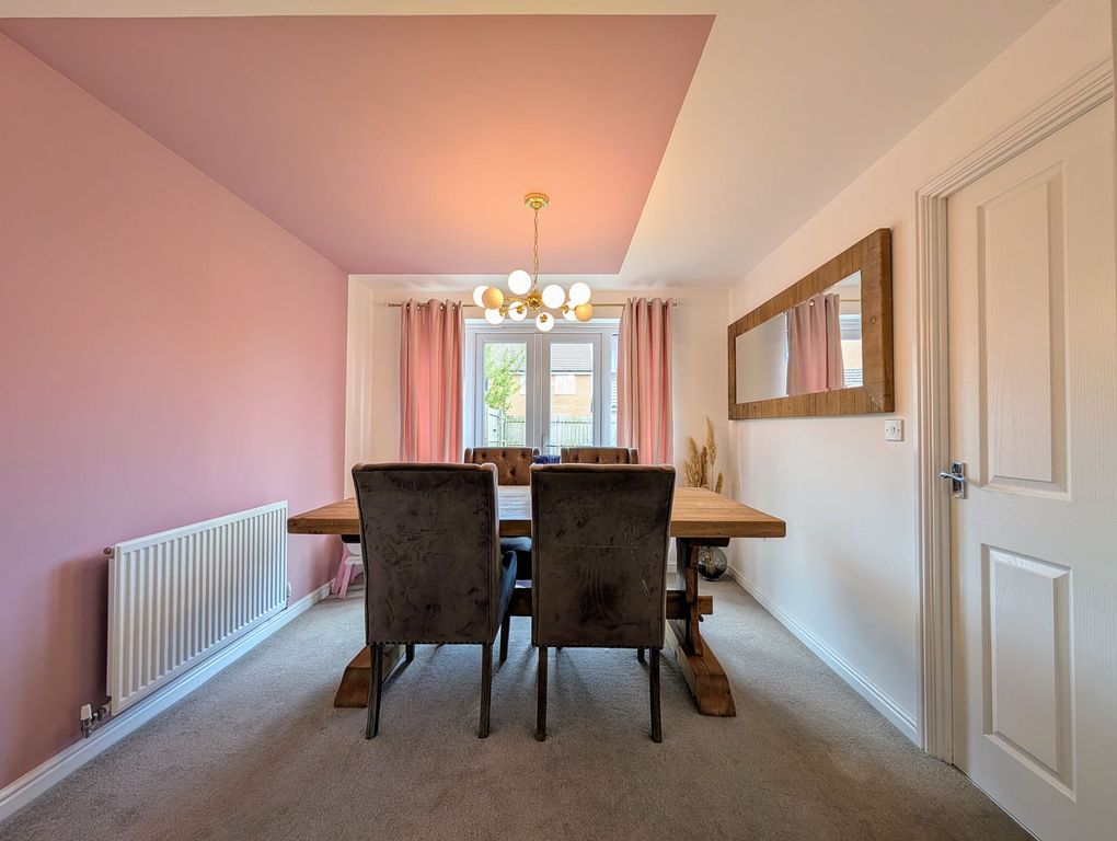 Property photo 3 of 25