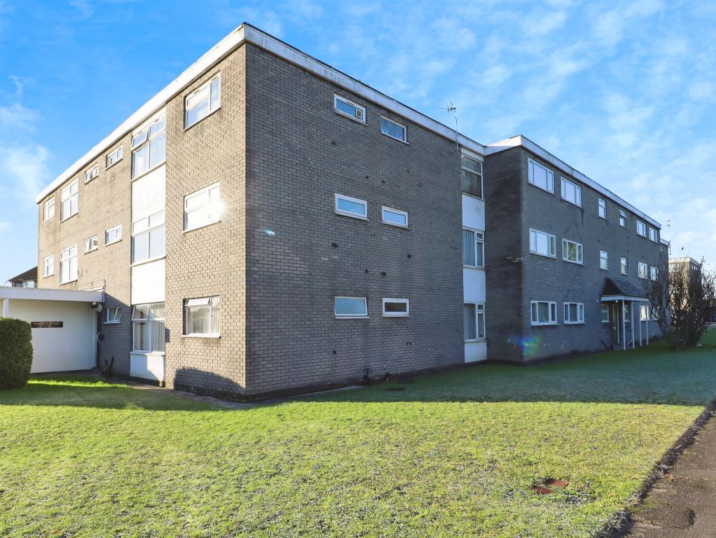 Property photo 3 of 17