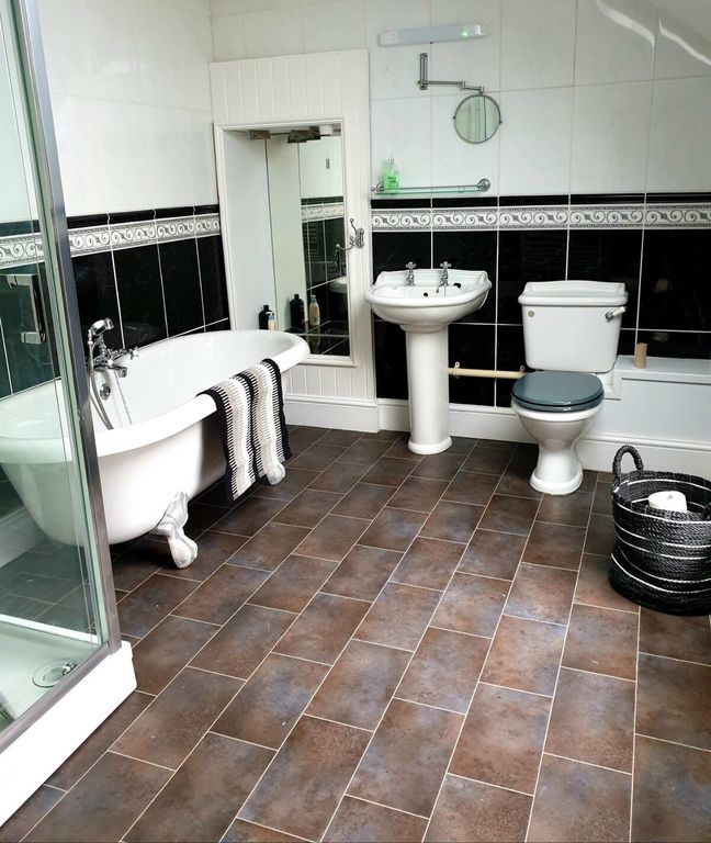 Additional image 15 of 6 bed end terrace house for saleHakin Point, Milford Haven SA73