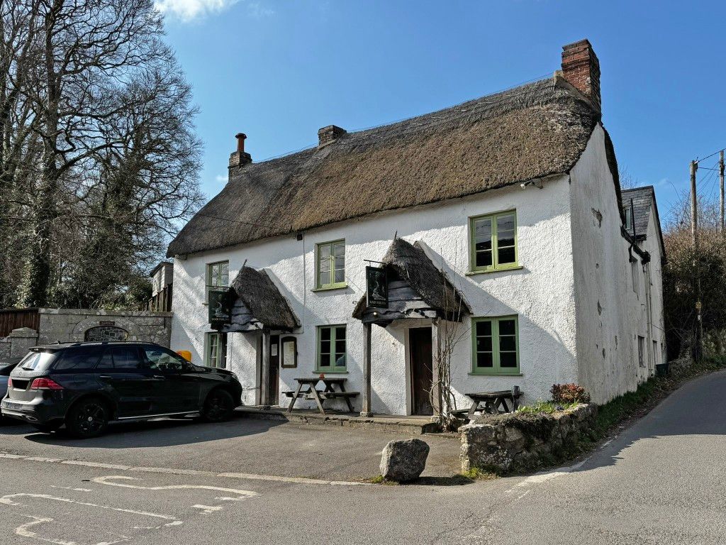 Property photo 2 of 13 Front And Side View