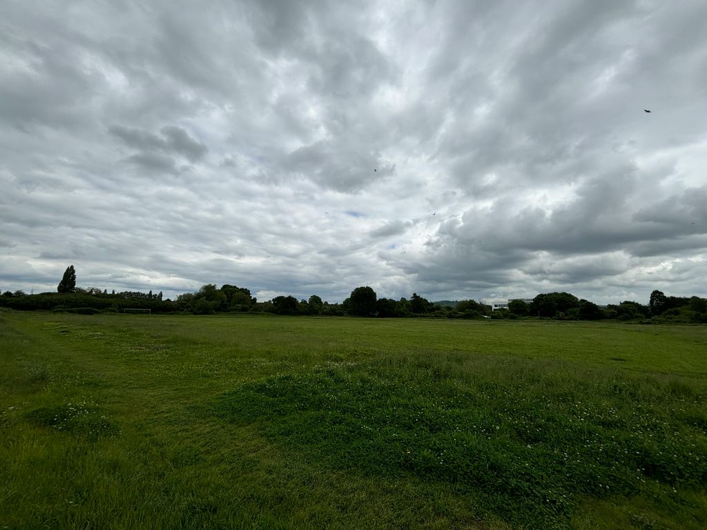 Property photo 2 of 10 Img_9400.Jpg