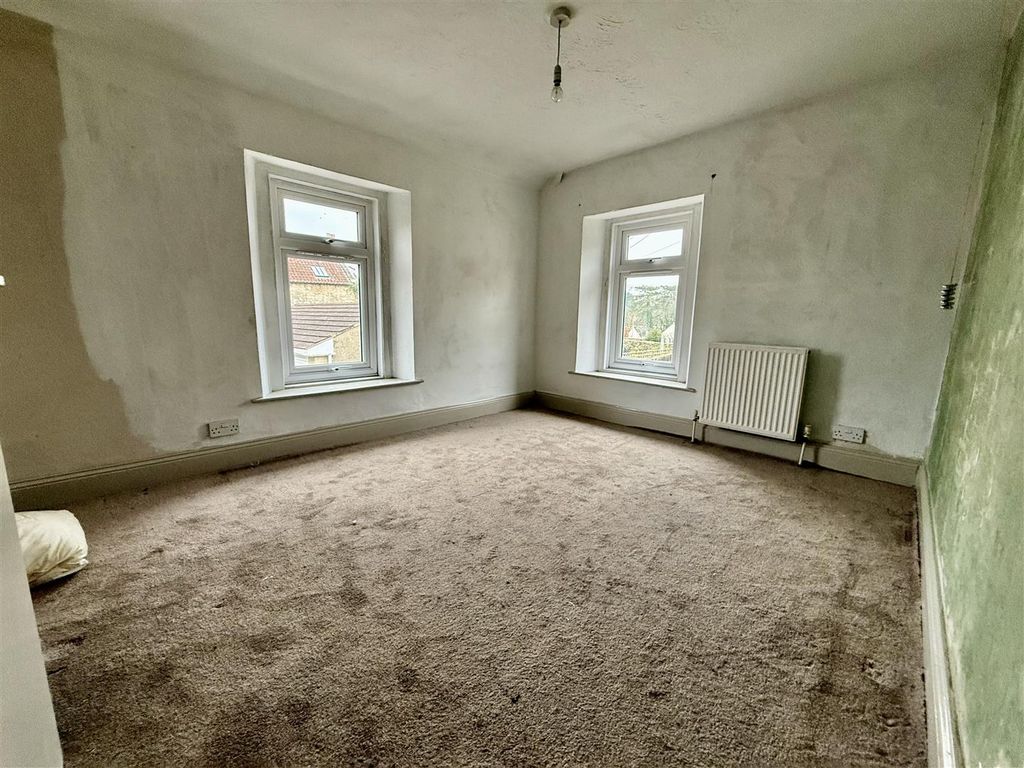 Additional image 13 of 4 bed semi-detached house for saleSt. Margarets Hill, Bradford-On-Avon BA15