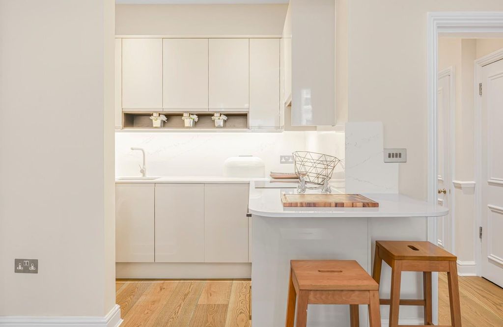 Property photo 3 of 10 Edith3.Jpg