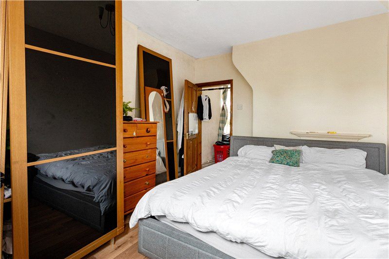 Property photo 3 of 11 Picture No. 01