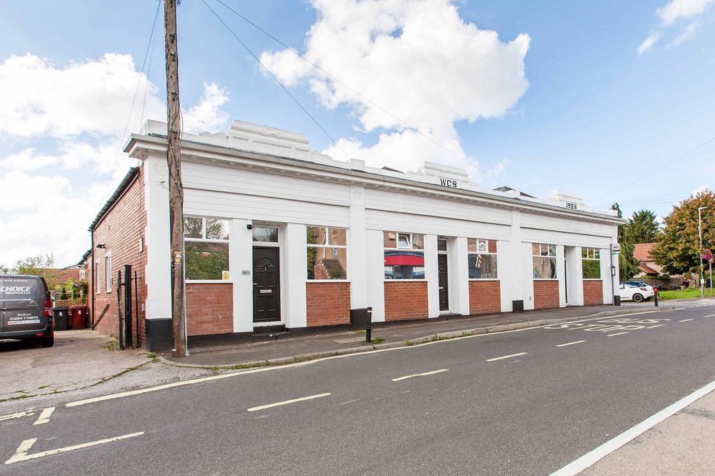 Property photo 2 of 2