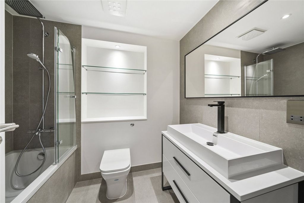 Property photo 2 of 4 Picture No. 02