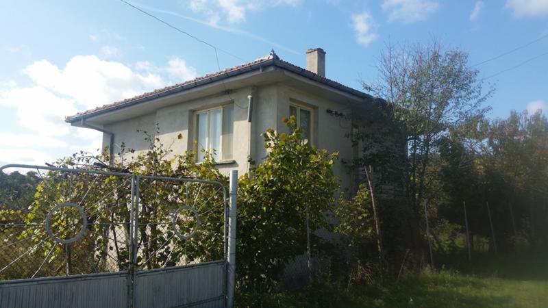 Property photo 3 of 4