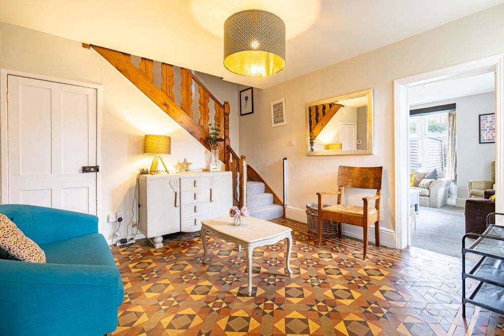 Property photo 2 of 39 2610115