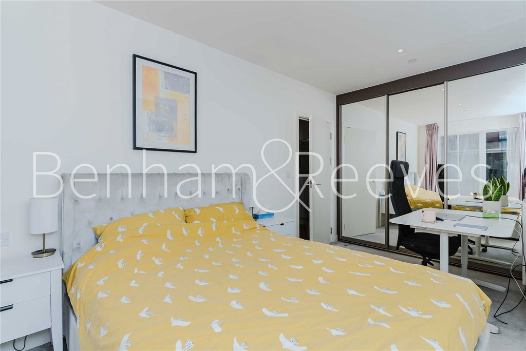 Property photo 3 of 33 Picture No. 03