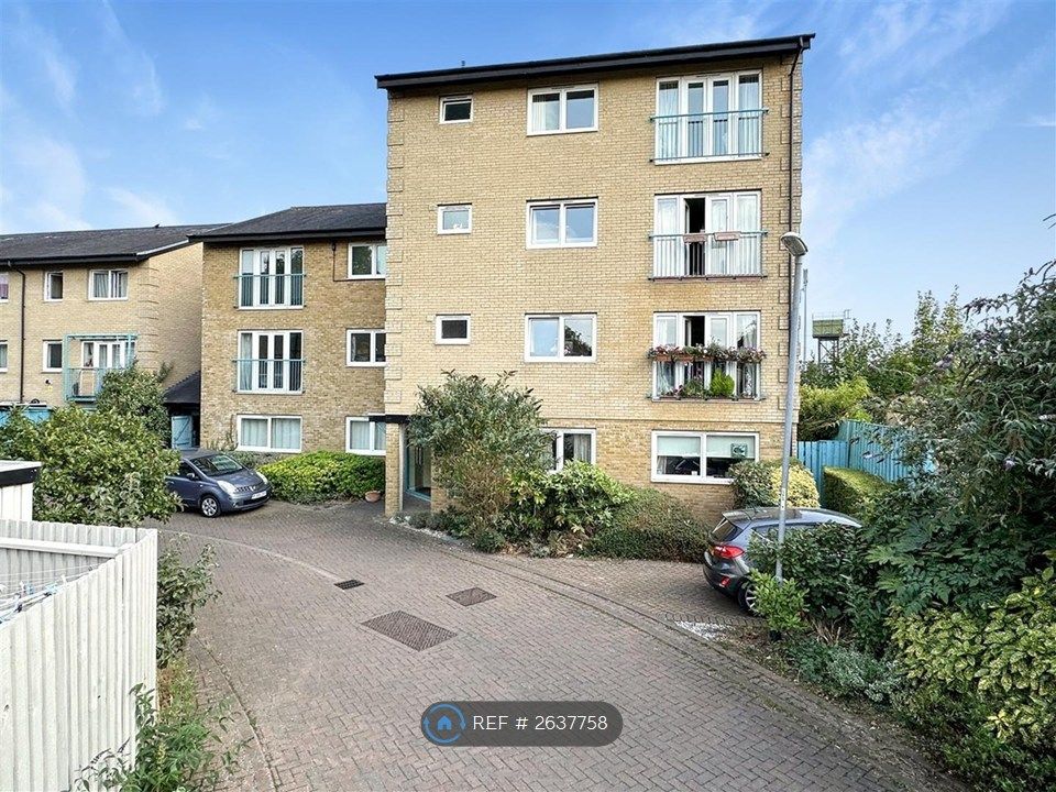 Property photo 2 of 13