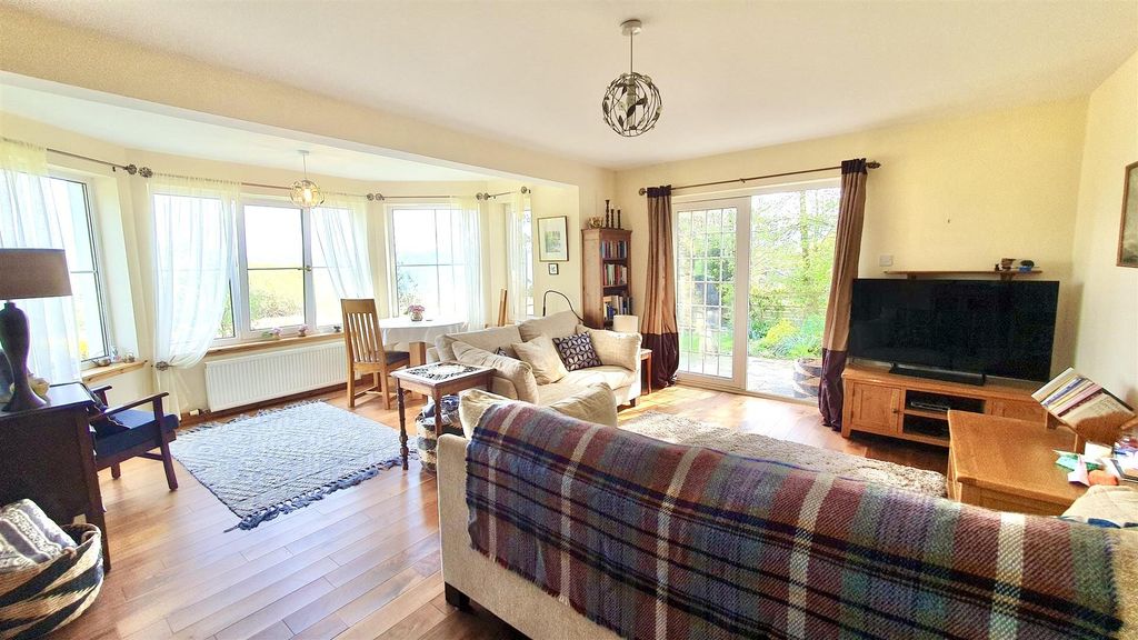 Property photo 3 of 20 12 Coast, Inverasdale, Poolewe
