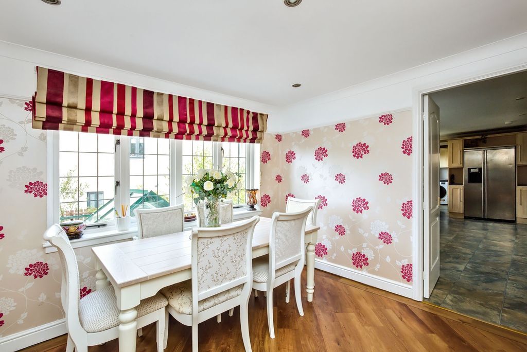 Additional image 8 of 5 bed detached house for sale7 Bellfield Crescent, Eddleston, Peebles EH45