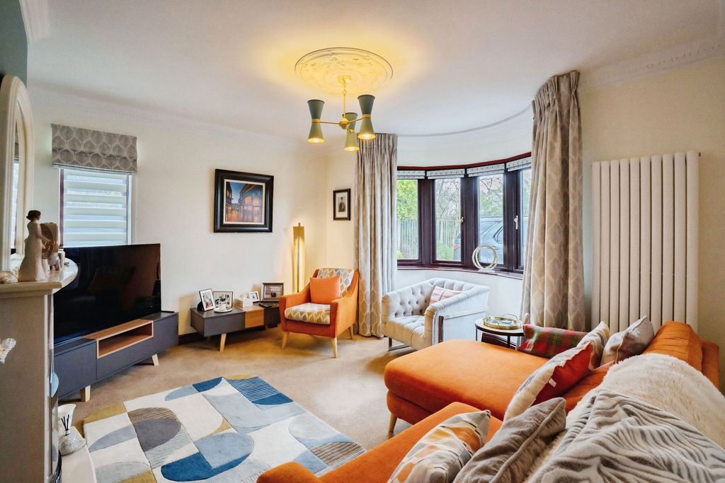 Property photo 3 of 66