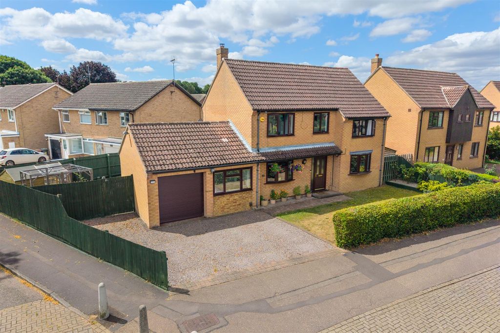 Property photo 1 of 46