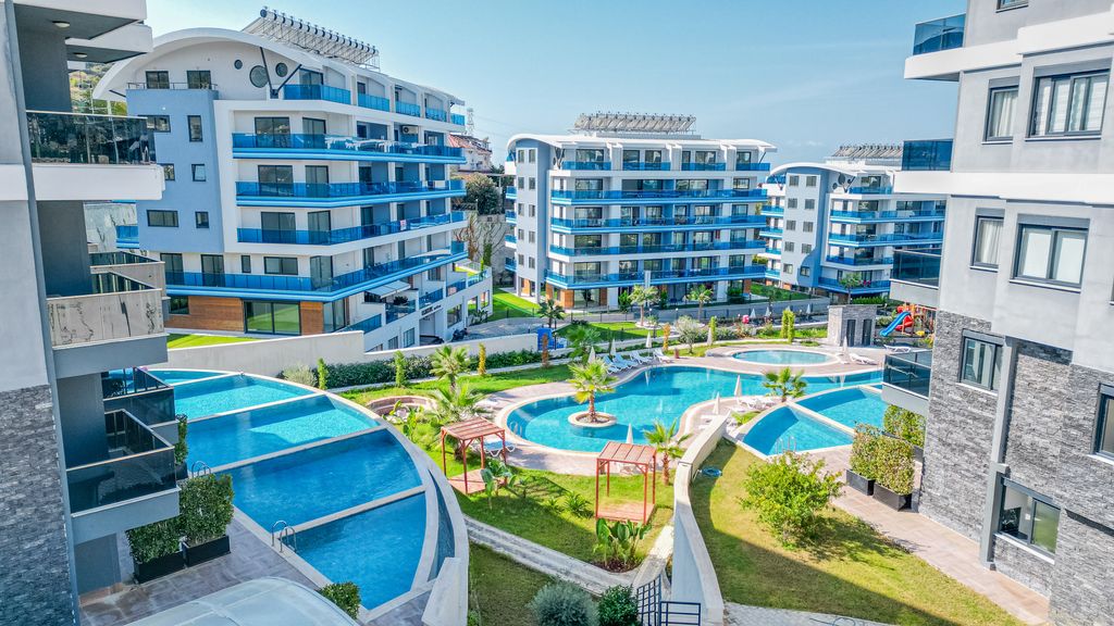 Property photo 2 of 21 Must-See Investment Property In Kargicak, Alanya For Sale - Communal Pools And Sun Terraces