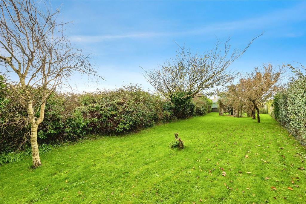 Property photo 3 of 25 Picture No. 15