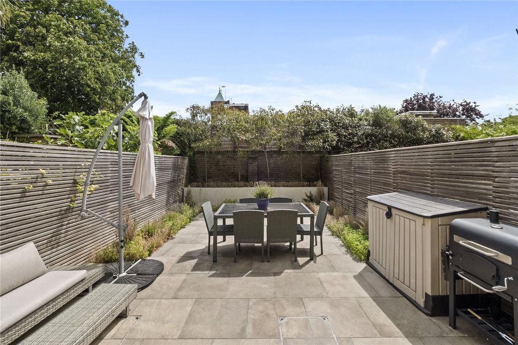 Property photo 3 of 17 Picture No. 08