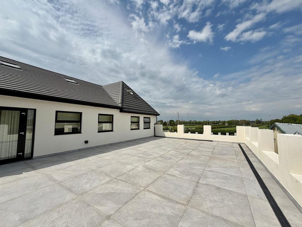 Additional image 12 of 6 bed detached house for saleHall Lane, Wincham, Northwich CW9
