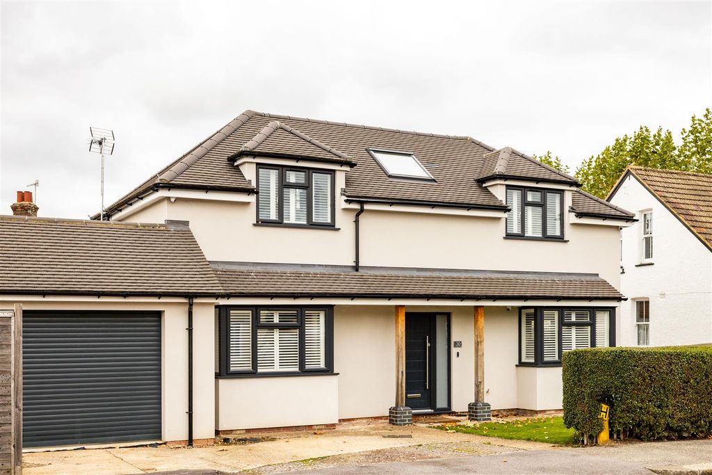 Property photo 1 of 19