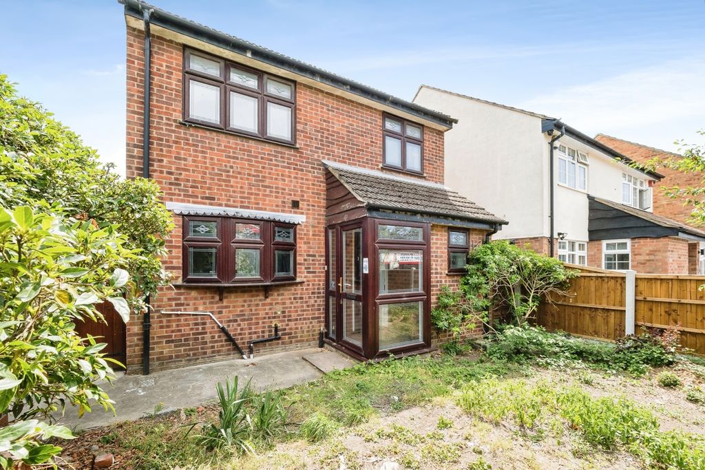 Property photo 1 of 17 Pbox-Img.Jpg