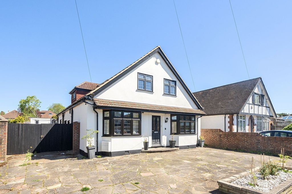 Property photo 1 of 21