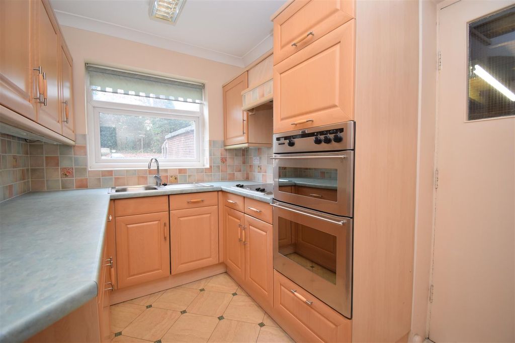 Property photo 3 of 22