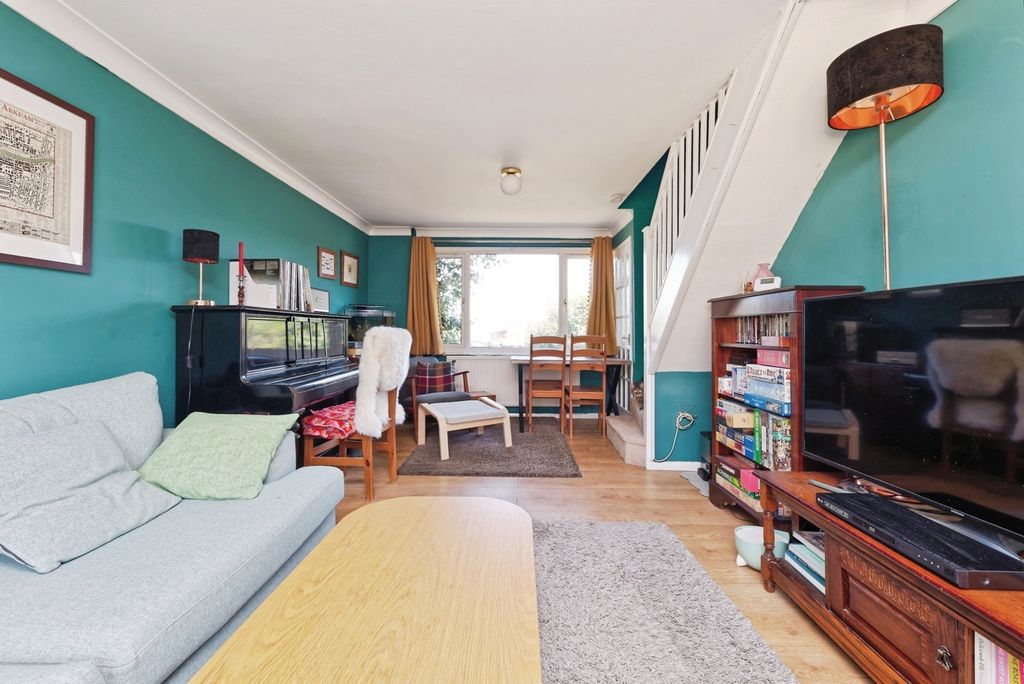 Property photo 3 of 16 Pbox-Img.Jpg