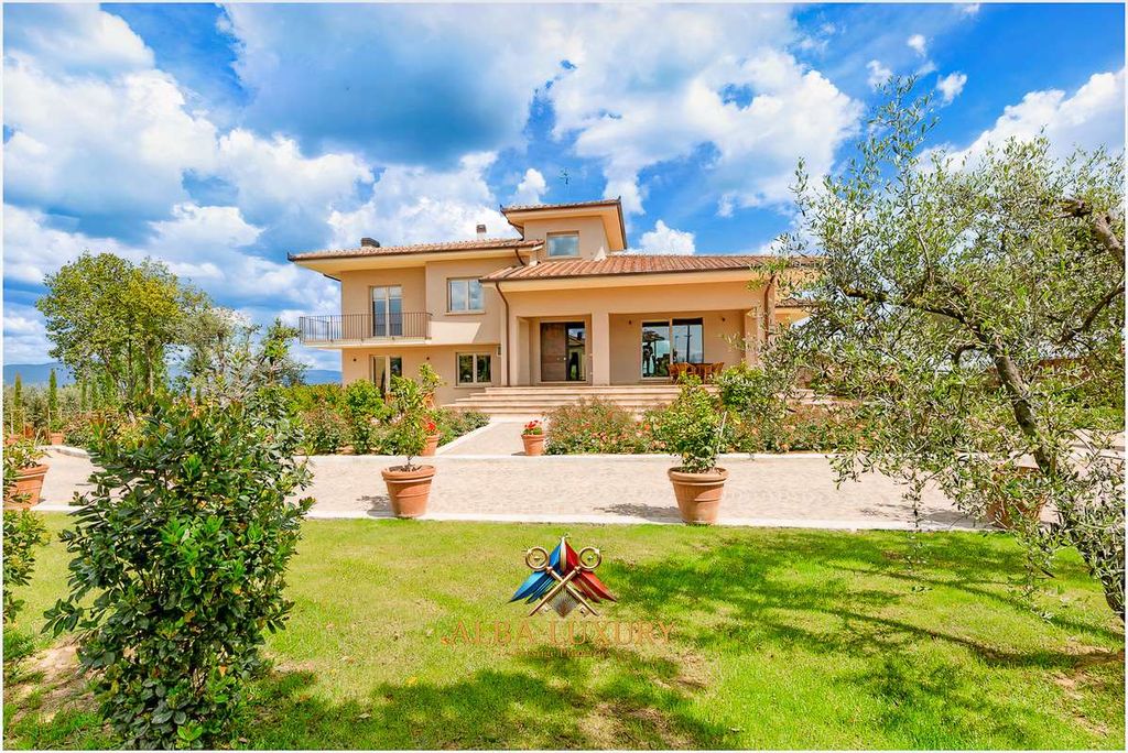 Property photo 2 of 30