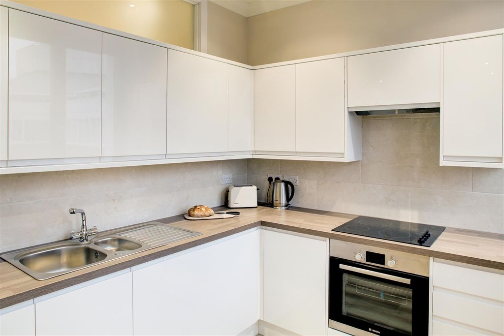 Property photo 3 of 7 2.Jpg