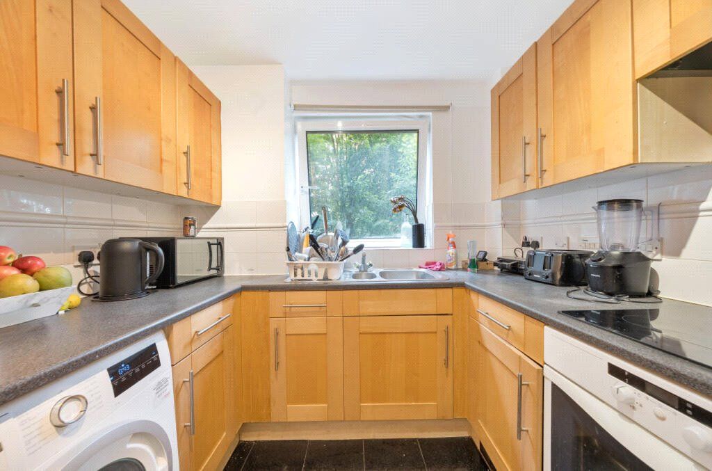 Property photo 2 of 11 Picture No. 34