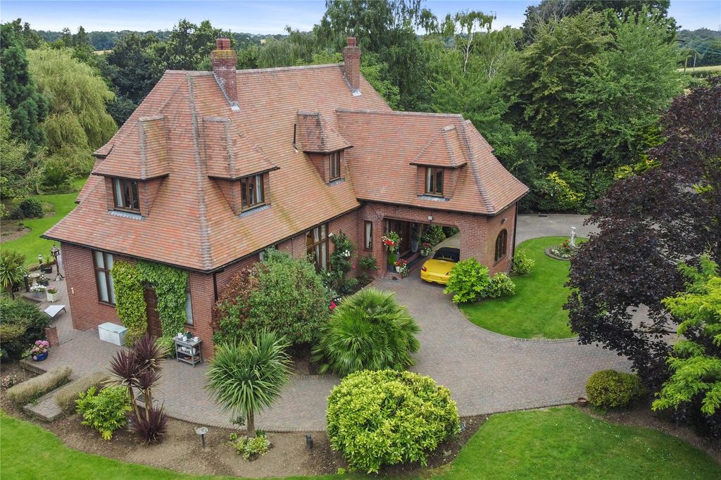 Property photo 1 of 46 Aerial View