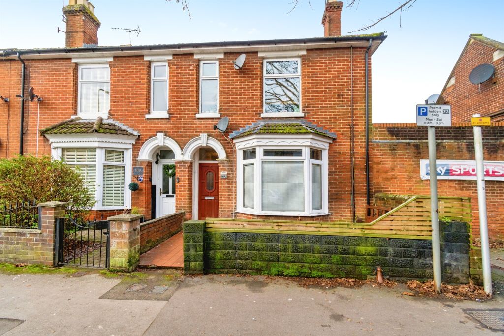 Property photo 1 of 15