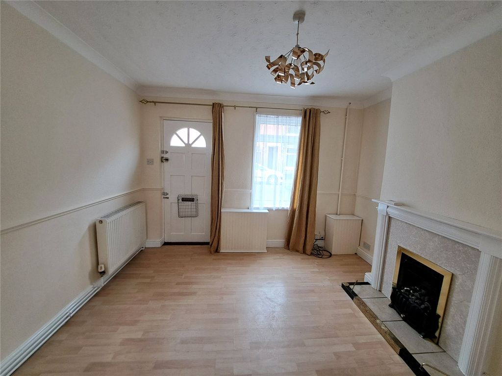 Property photo 3 of 9 Picture No. 11