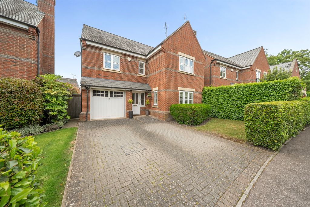 Property photo 1 of 19