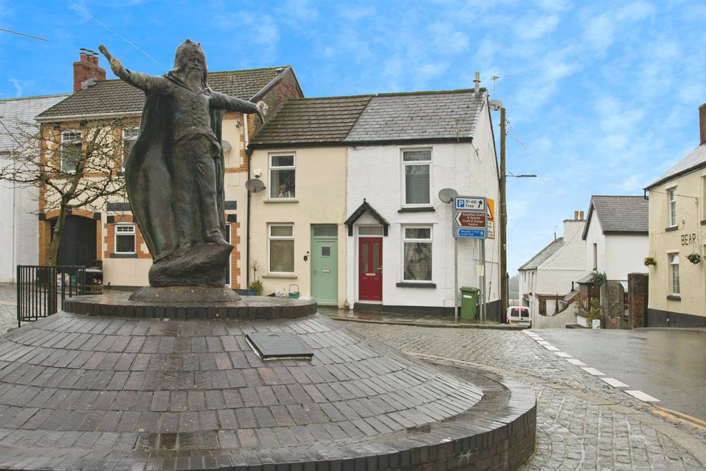 Property photo 1 of 13